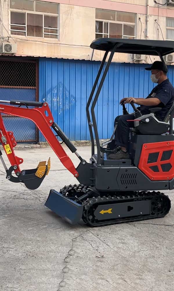 SH15 Mini Excavator Test Drive